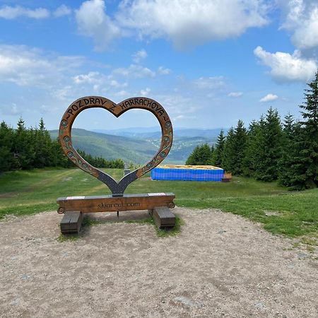 U Jelena Harrachov - Rodinny Apartman U Lesa S Garazi Dış mekan fotoğraf